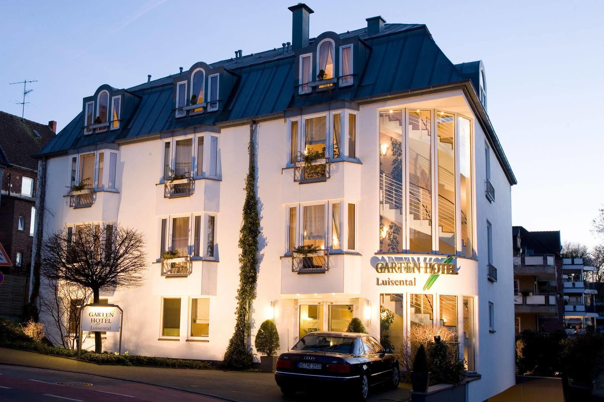 Gartenhotel Luisental Mülheim an der Ruhr Esterno foto